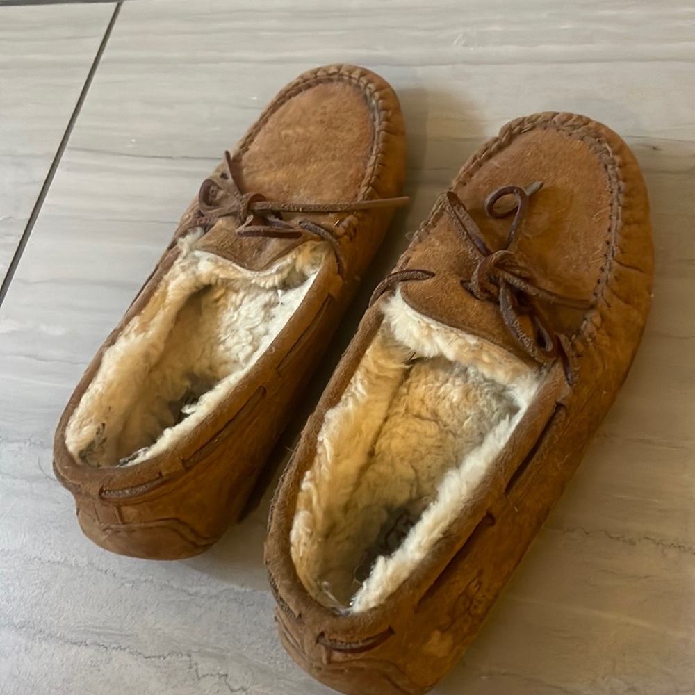 UGG Moccasin women’s slippers